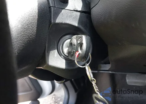 2017 Ford Focus Se z USA, uszkodzony, nr VIN 1FADP3F22HL279023